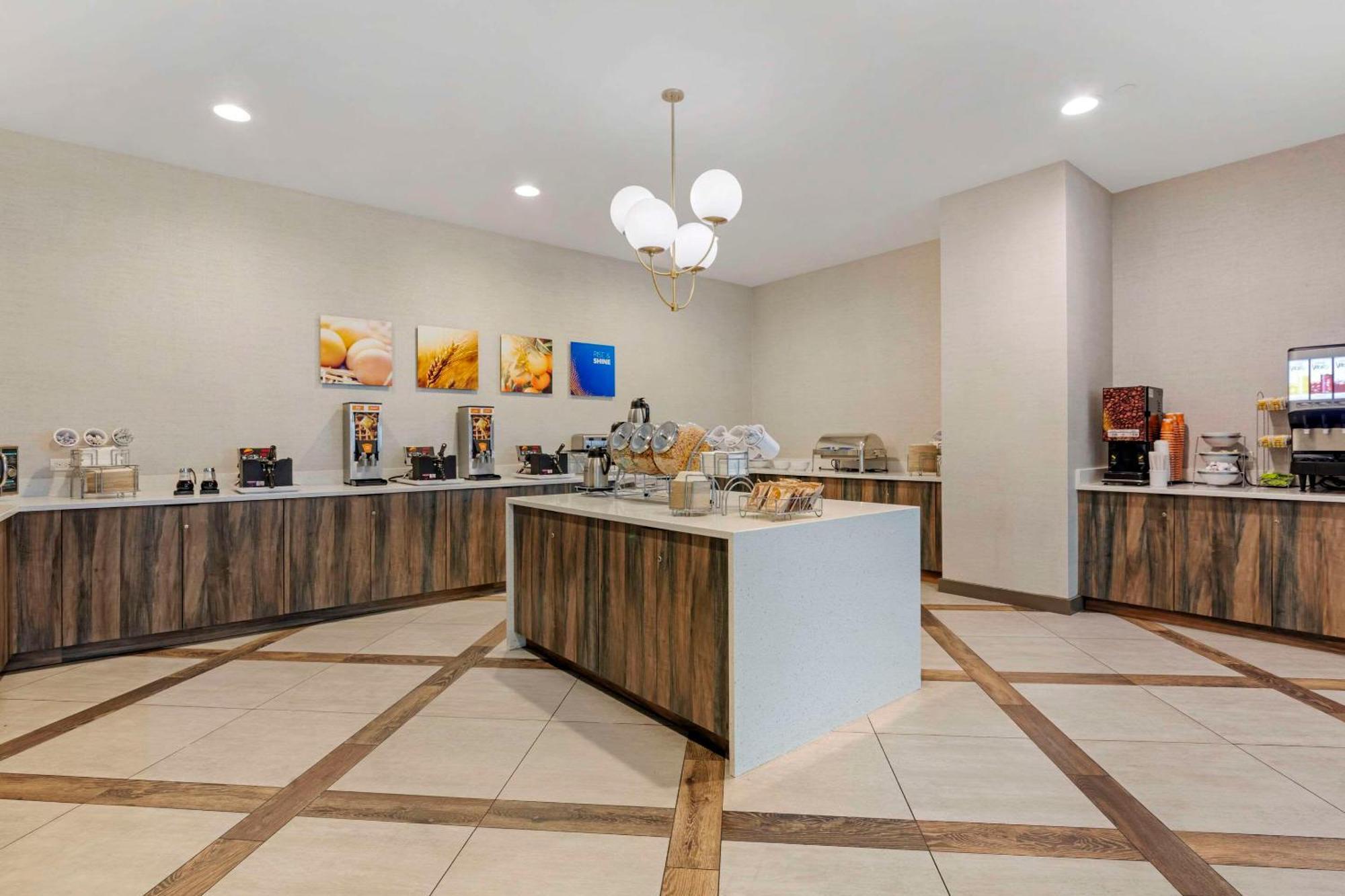 Comfort Inn & Suites Miami International Airport Miami Springs Exterior foto